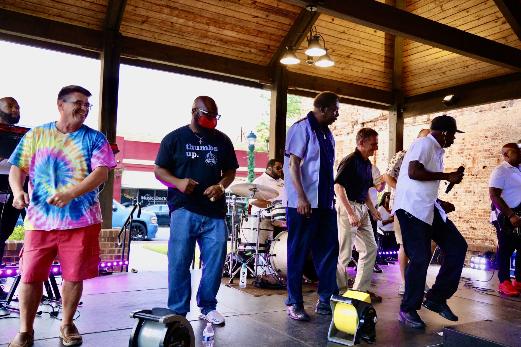DORA Street Dance